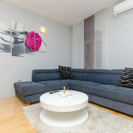 Stone Rose In Center